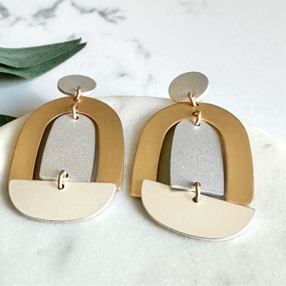 2/$30🌵 Silver & Gold Tone Metal Arch Half Circle Earrings Tier Dangle Boho NEW - Picture 4 of 12